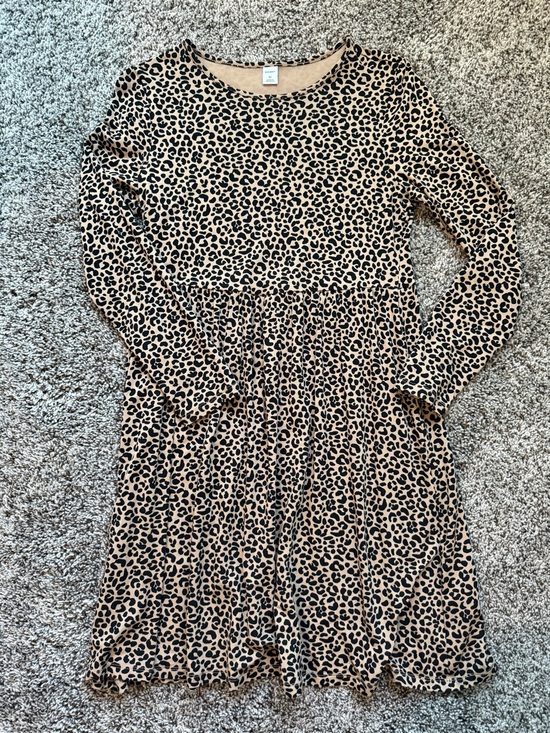 Old Navy Dresses & Skirts - Old Navy Cheetah Print Long Sleeve Dress - Tan & Black